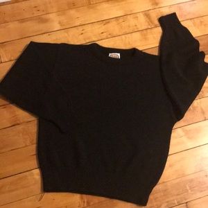 Basic black sweater - vintage